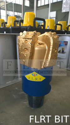 Καλή τιμή Κομμάτι διαμαντιών FLRT PDC 12 1/4 FS19053I με τους ανώτερους τρυπώντας με τρυπάνι κόπτες API-7-1 πρότυπα σε απευθείας σύνδεση